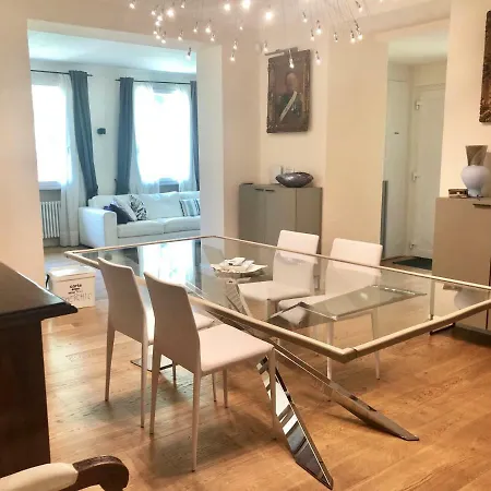 Casa Del Cavaliere Διαμέρισμα