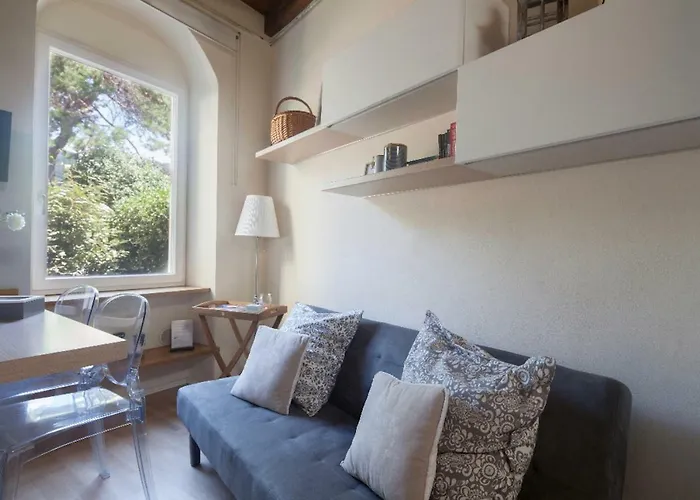 Casa Del Cavaliere * La Spezia