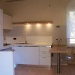 Casa Del Cavaliere لا سبيتسْيا